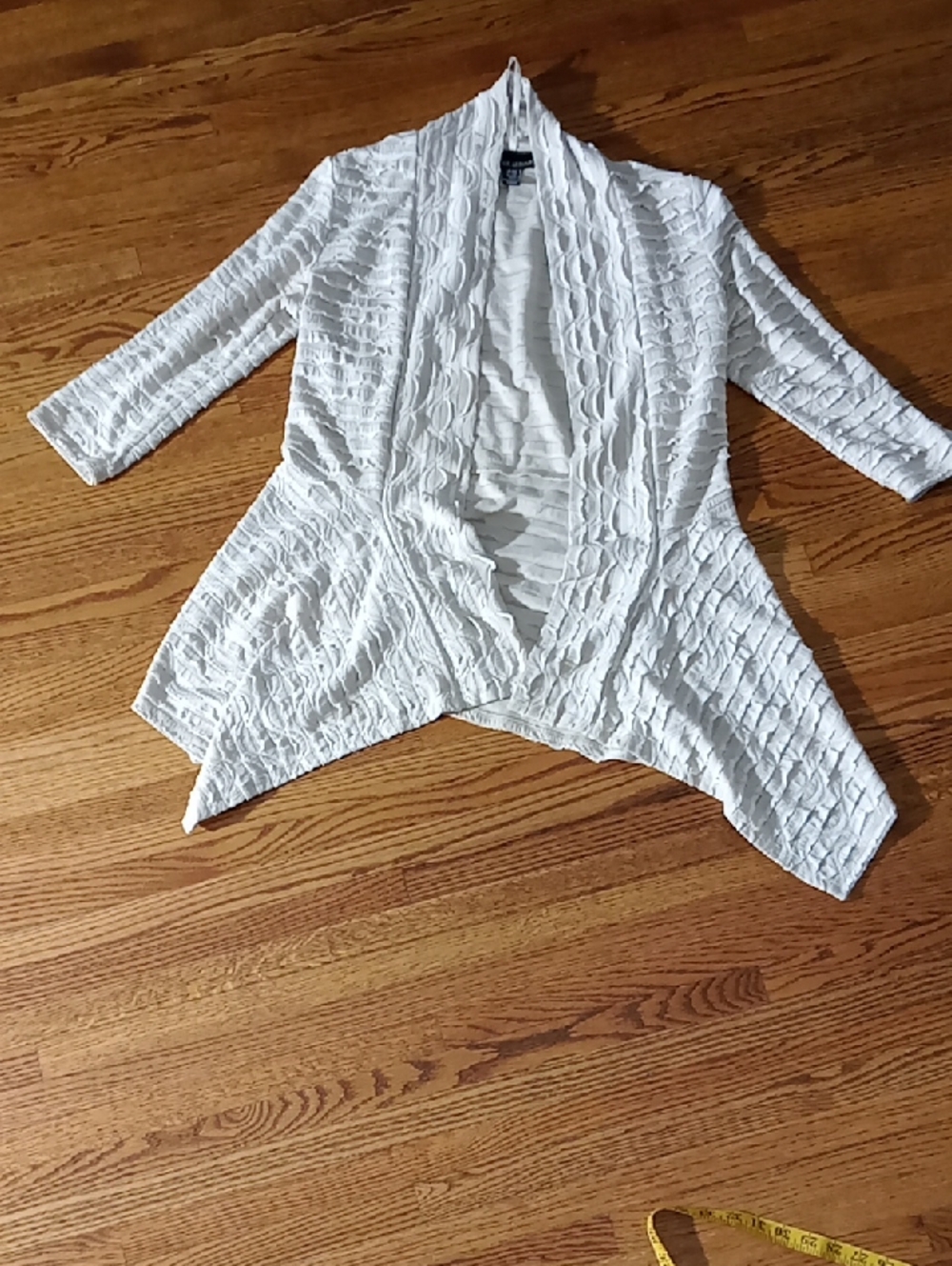 ✨️White Open-Front Textured Cardigan✨️ - Picture 2 of 7